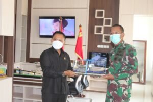 Jalin Silaturahmi Kebangsaan, Ketua DPRD Babel Sambangi Makorem 045/Gaya