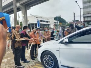 PLN UIW S2JB hadirkan KBBL dan SPKLU di Sumsel