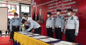 Bawa Barang Terlarang, Napi Lapas Kayuagung Bakal Tidak Dapat Remisi Asimilasi