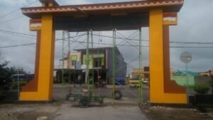 Percantik Gapura, Masyarakat Kampung Ini Padukan Tiga Ornamen