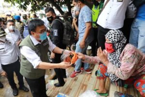 Pedagang dan Pengunjung&nbsp; Pasar Km 5 Palembang&nbsp; Diminta Tetap Patuhi Prokes