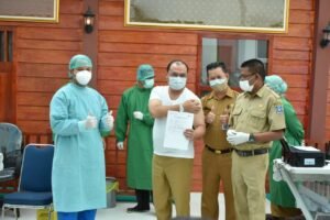 Gubernur Babel Telah Terima Vaksinasi Covid-19 Dosis Kedua