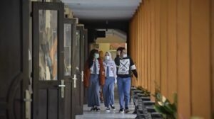 Alasan Eks Wali Kota Padang Tolak Aturan Berjilbab di Sekolah Dihapuskan