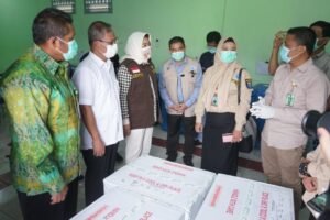 Kementerian Kesehatan Apresiasi Kesigapan Herman Deru Vaksinasi&nbsp; Warga Sumsel