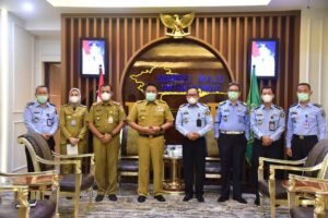 Ngantor Perdana 2021, Herman Deru Terima Audensi Kakanwil Kemenkumham yang Baru&nbsp;