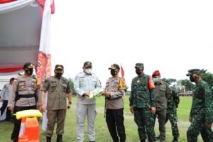 HD Instruksikan&nbsp; Aparat Pengamanan Nataru Tetap Edukasi Warga Terkait Prokes Covid-19