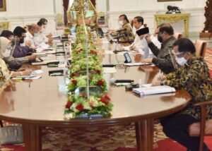 Jokowi Ingatkan Penyelenggaraan Pilkada Serentak Jangan Ganggu Penyelesaian COVID-19