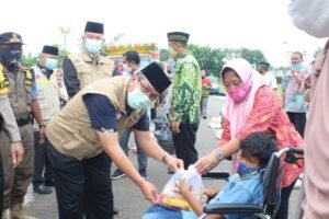 Pemkab Mura Tuntas Salurkan 116.186 Paket Bansos Covid 19