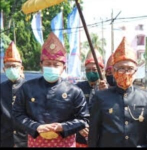 ‘Bikin Merinding’, Herman Deru Bacakan Sajak Taman Sri Ksetra