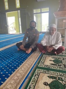 Personel Polres Basel dan Polsek Rutin Gelar Safari Salat Berjamaah