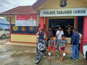 Polsek Tanjung Lubuk Tembak Dua Pelaku Curanmor
