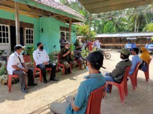 Beni Hernedi Ajak Nelayan Jaga Ekosistem dan Biota Air