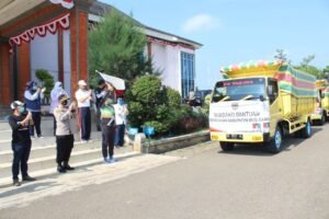 H2G Bagi Sembako Pra Sejahtera kepada Warga di Empat Kecamatan