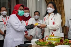 Peringati HUT PMI, Feby Deru Ajak Jaga Solidaritas Kemanusiaan