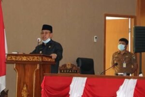 Plt Bupati Muara Enim Sampaikan RPAPBD Tahun Anggaran 2020