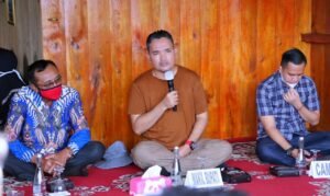 Beni Hernedi Ajak Masyarakat Jaga Ekosistem di Sungai