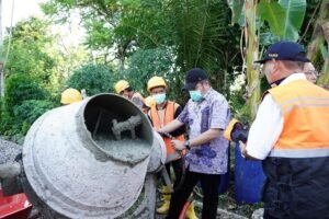 Tepati Janji, Herman Deru Tuntaskan Jalan Rusak di Kabupaten OKU