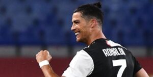 Bos Juventus Jamin Ronaldo Bertahan