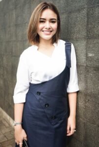 Amanda Manopo Cuek Disebut Cabe-cabean oleh Nikita Mirzani