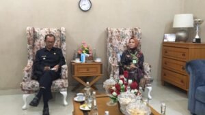 Anggota DPR RI Ini Berjanji Ringankan Masalah Sampah di Kota Palembang