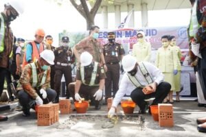 Herman Deru Apresiasi Pembangunan Masjid Oleh Kepala Kejati Sumsel