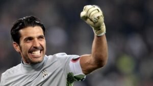 Lawan Torino, Buffon Lewati Rekor Maldini di Serie A