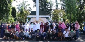 Lepas Santri ke Jawa Timur, Bupati Lahat Titipkan Pesan Ini