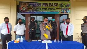 Buang BB Dalam Sumur, Bandar Sabu Diborgol Polisi