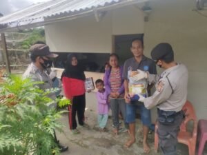 Tumbuhkan Rasa Kebersamaan, Polres Kepahiang Salurkan Bantuan 10 Ton Beras