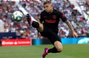 Kelamaan Dioperasi, Trippier Kecewa pada Tottenham