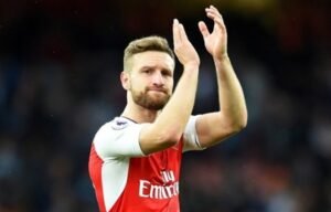 AC Milan Tertarik Datangkan Mustafi