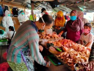 Omset Pedagang Ayam di Tobali Menurun Drastis Menjelang Lebaran 2020
