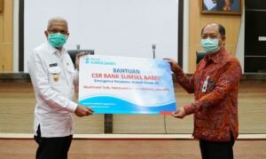 Pemprov Sumsel Terima APD dari PT BSB dan PWNU Sumsel