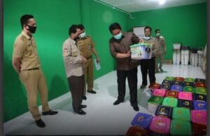 Gubernur Imbau Masyarakat Salurkan Zakat Melalui Baznas