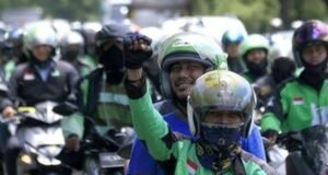 Kemenhub: Angkutan Orang Ojek Daring Turun Hingga 80 Persen