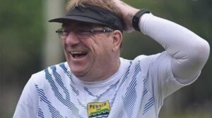 Pelatih Persib Ajak Bobotoh Jaga Kebugaran Selama Pandemi