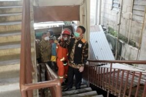 HD Antisipasi Covid-19 Hingga ke Pemukiman Warga dan Larang Kepala Daerah Dinas Luar