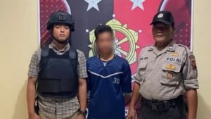 Kesal HP Dijual, Pelajar Ini Bacok Tetangganya