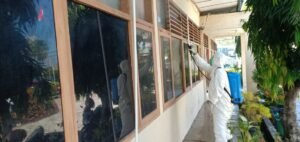 Cegah Covid 19, PDAM OKU Lakukan Penyemprotan Disinfektan