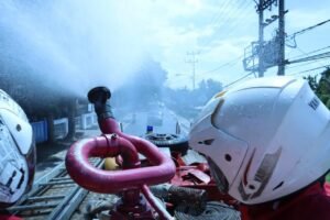 Rumah Ibadah Hingga Jalan Protokol Disemprot Disinfektan