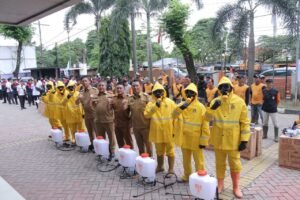 Cegah Covid-19,Pera KP sebar 100 Sukarelawan Semprot Ruang Terbuka Hijau
