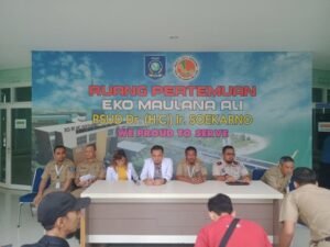 RSUD Dr (HC) Ir Soekarno&nbsp; Rawat Pasien Pengawasan&nbsp; Diduga Suspect Virus Corona