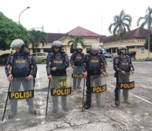 Siap Amankan Pilkada, Personil Polres Mura Rutin Latihan Dalmas