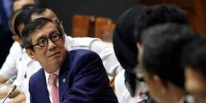 ICW Desak Presiden Jokowi Pecat Yasonna Laoly