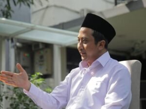 Dituding Tertawakan Anies saat Inspeksi Banjir, Ini Kata Yusuf Mansur