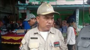 Puluhan Korban Banjir Bandang Mengungsi&nbsp;