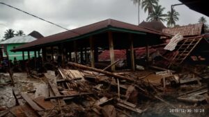 Puluhan Rumah Hancur Akibat Banjir Bandang di Mulak Lahat