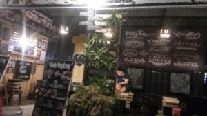 Kedai ‘Nongkrong’ Tawarkan Berbagai Varian Makanan