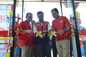 Alfamart Resmikan Toko Pertama di Tol Trans Sumatera