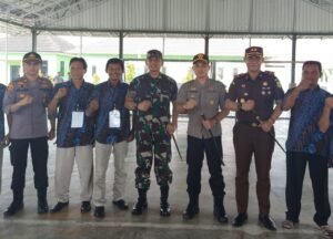 Kapolres, Kajari & Dandim Bangka Lakukan Pengecekan TPS Pilkades Tiga Desa di Basel